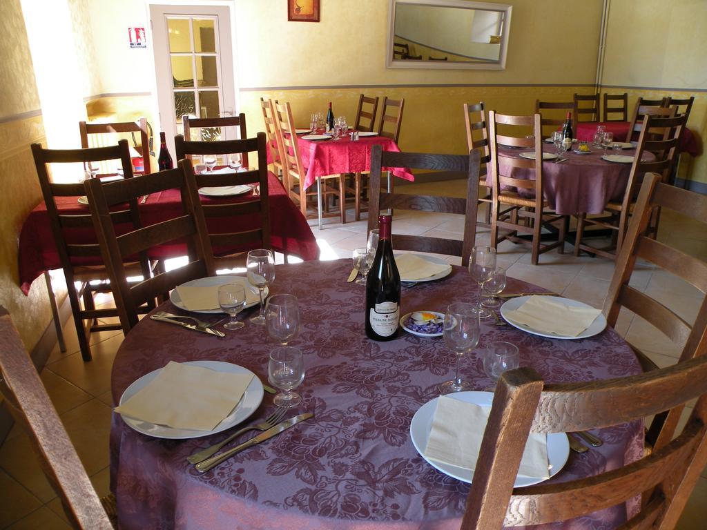 Le Domaine De Seillac Odesia Vacances Bagian luar foto