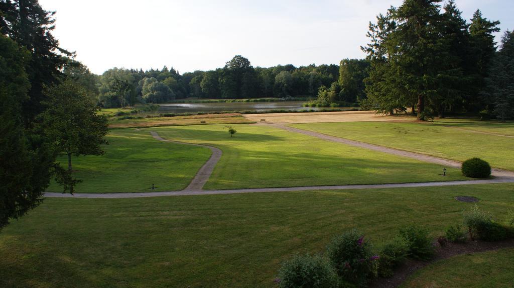 Le Domaine De Seillac Odesia Vacances Bagian luar foto